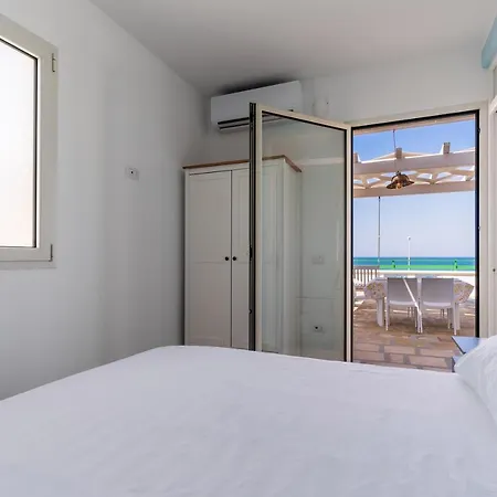 Cozy House-fronte Mare Apartament