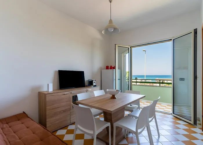 Cozy House-fronte Mare Apartmán *