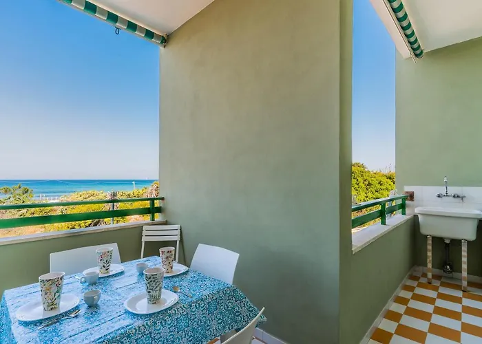 Appartamento Cozy House-fronte Mare