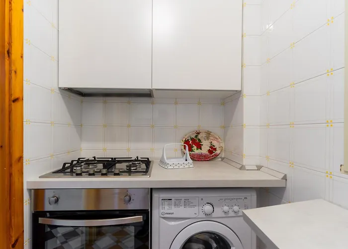 Cozy House-fronte Mare Apartment